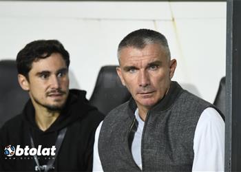 كارتيرون يتوجه بطلب لجهازه المعاون قبل مباراة الأهلي والزمالك