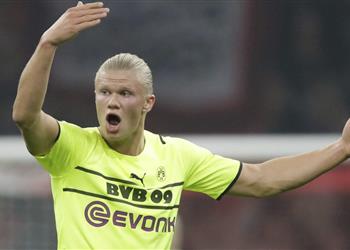 مدير بوروسيا دورتموند يتحدث عن مستقبل هالاند ورسالة لكبار أوروبا