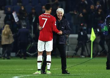 اذهب إلى الجحيم مدرب أتالانتا يكشف حديثه مع رونالدو بعد تعادل مانشستر يونايتد