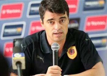 مدرب أنجولا محمد صلاح رقم 1 في العالم ومباراة مصر تحدي كبير