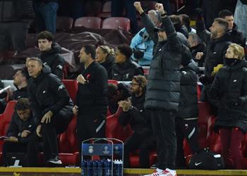 كلوب بعد الثنائية أمام أتلتيكو مدريد كرهت لحظة استبدال ماني ولم أرد اللعب ضد 10 فقط