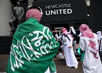 بعد الاستحواذ السعودي نيوكاسل يستقر على مدربه الجديد