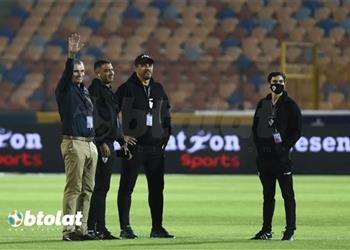 كارتيرون يوجه رسالة عبر بطولات لجماهير الزمالك بعد خماسية الأهلي