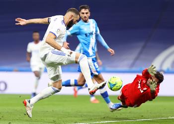 بنزيما يسجل هدف ريال مدريد الثاني أمام رايو فاييكانو