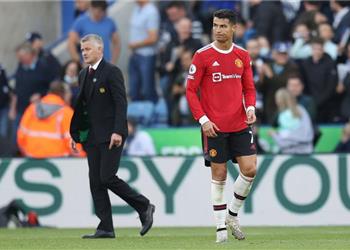 كريستيانو رونالدو يقود حملة تمرد في غرفة ملابس مانشستر يونايتد