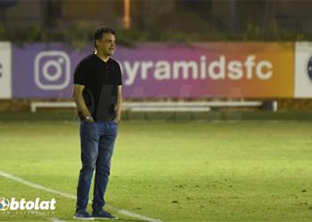 إيهاب جلال يوضح كيف أقنع عبد الله السعيد بعدم الرحيل إلى الزمالك