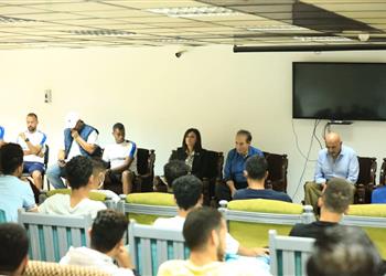 يحيي الكومي يحفز لاعبي الإسماعيلي مكافآت مجزية للنتائج الجيدة وننتظركم أمام الزمالك