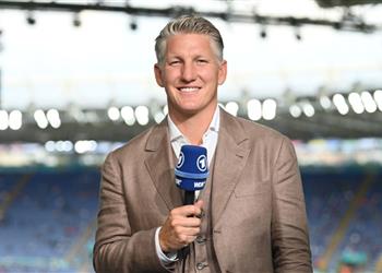 شفاينشتايجر عن مرشحه الم فضل لـ الكرة الذهبية 2021 يستحقها بعد الألقاب التي فاز بها