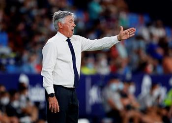 أنشيلوتي يوضح موقفه من تدريب منتخب إيطاليا