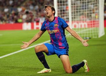 كوبيه اجتماع حاسم بين روبيرتو وبرشلونة الأسبوع المقبل بحضور تشافي