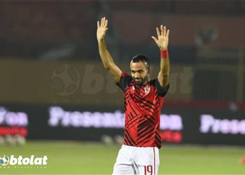 تقارير عملاق تركيا ي جدد اهتمامه بضم أفشة من الأهلي وي حدد مبلغ الصفقة