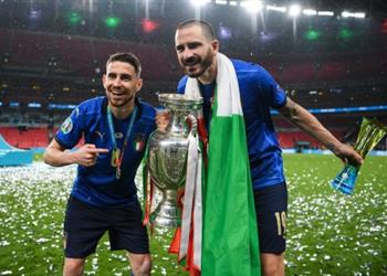 بونوتشي يدافع عن جورجينيو لن أسدد ضربات الجزاء بدلا منه