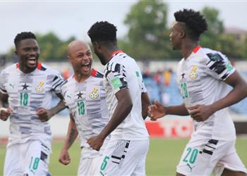 قائد غانا يستفز جماهير جنوب إفريقيا وموسيماني بعد التأهل في تصفيات كأس العالم