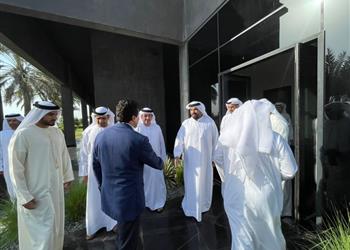 صور وزير الرياضة يلتقي رئيس اتحاد الكرة الإماراتي