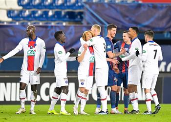 سبورت برشلونة لا يستبعد عودة لاعبه السابق من باريس سان جيرمان