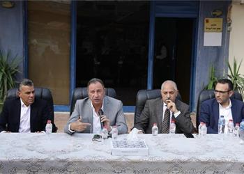 الخطيب يعقد أولى ندواته الانتخابية اليوم بفرع الأهلي في الشيخ زايد