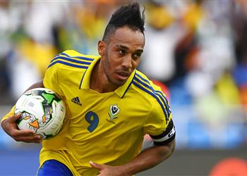 أوباميانج يوجه رسالة هامة بعد خسارة الجابون أمام مصر في تصفيات كأس العالم