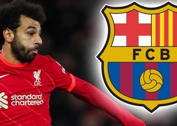 أسطورة ليفربول عن اهتمام برشلونة بـ محمد صلاح غارقون في الديون
