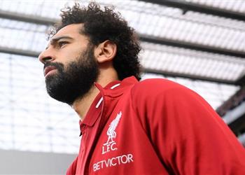 جونسون محمد صلاح وبرشلونة سينتظران كمبيوتر ليفربول