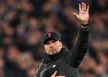 كلوب معلق ا على مستقبله مع ليفربول جيرارد قال أشياء لطيفة ولست مضطر ا للتفكير