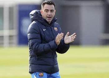 تشافي تشكيل برشلونة قد يشهد مفاجآت في الديربي أمام إسبانيول