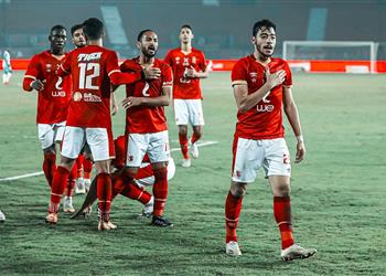 أكرم توفيق لا أستطيع التنفس بشكل جيد ونقاتل داخل الملعب لإسعاد جماهير الأهلي