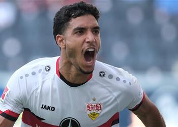 تشكيل شتوتجارت أمام بوروسيا دورتموند تعرف على موقف عمر مرموش