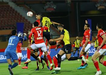 إيقاف لاعب الأهلي رابطة الأندية تعلن عقوبات الجولة الرابعة لـ الدوري