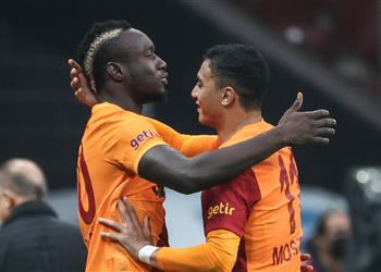 موعد والقناة الناقلة ومعلق مباراة جالطة سراي وفناربخشة اليوم في الدوري التركي