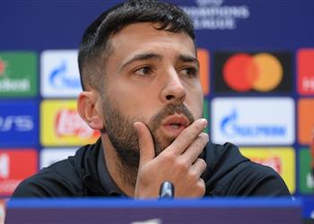 ألبا تشافي المدرب المثالي لـ برشلونة وكل الدعم لـ أجويرو