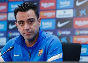 تشافي يكشف موقف برشلونة من التعاقد مع بغداد بونجاح ويؤكد مباراة بنفيكا عنق زجاجة