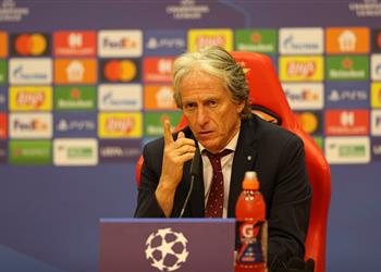 مدرب بنفيكا عن صدام برشلونة لقاء نهائي للفريقين وتشافي سيجعلهم أكثر ثقة