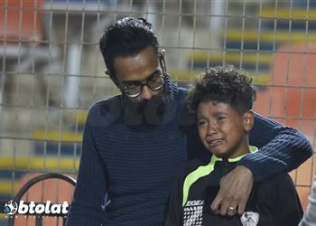 والد الطفل معاذ ناشئ الزمالك يكشف سبب بكاء نجله في مباراة البنك الأهلي