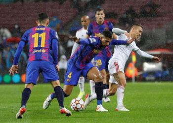 فيديو برشلونة ي عقد موقفه في التأهل لثمن نهائي دوري أبطال أوروبا بتعادل مخيب مع بنفيكا