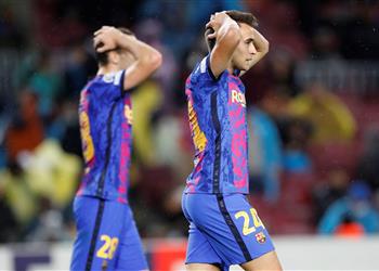 بعد التعثر أمام بنفيكا فرص برشلونة في التأهل لدور الـ16 من دوري أبطال أوروبا
