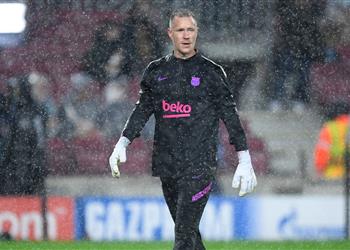 تير شتيجن كنا محظوظين أمام بنفيكا وسنفوز بالتأكيد مع تشافي