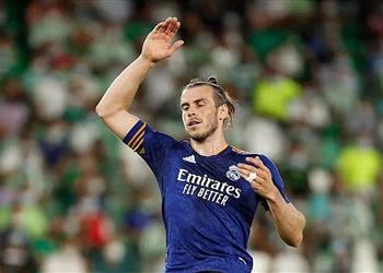 وكيل بيل يرد على الانتقادات ويثير التكهنات بشأن مستقبله مع ريال مدريد