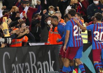 برشلونة يقطع الطريق على تشيلسي ويستعد لتحصين لاعبه