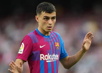 آس صدمة لـ برشلونة وتشافي انتهاء عام بيدري بسبب الإصابة