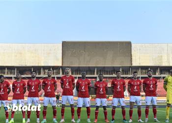 فيديو بأسيست الشحات أيمن أشرف يسجل هدف الأهلي الأول أمام سموحة