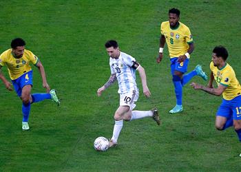 بينهم منتخب عربي جلوب سوكر تعلن عن المنتخبات المرشحة لجائزة الأفضل في العالم