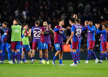 تشيلسي يسعى إلى ضم مدافع برشلونة