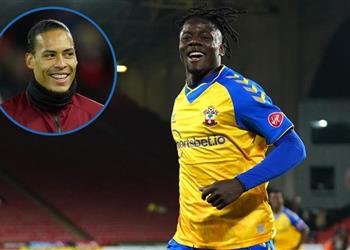 قبل ملاقاة ليفربول مدافع ساوثهامبتون آمل أن أصبح مثل فان دايك