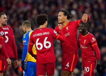 فيديو على الطائر فان دايك يسجل الهدف الرابع لـ ليفربول أمام ساوثهامبتون