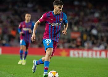 تشكيل برشلونة أمام فياريال عبد الصمد الزلزولي يقود الهجوم