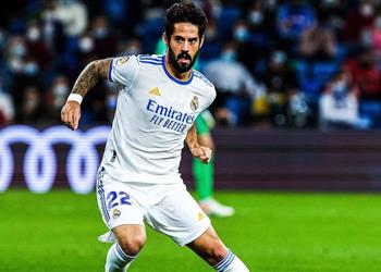 موندو إيسكو يقترب من مغادرة ريال مدريد وناديان في انتظاره