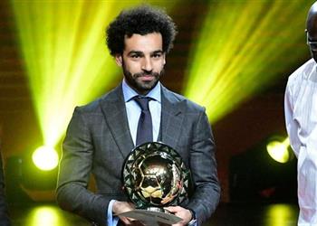 عضو فرانس فوتبول يكشف فرص محمد صلاح في الفوز بـ الكرة الذهبية 2021