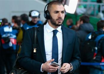 أول رد فعل من بنزيما بعد خسارة الكرة الذهبية وتتويج ميسي