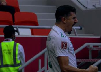 فيديو بغداد بونجاح ي سجل الهدف الأول لـ الجزائر أمام السودان