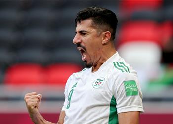 فيديو بخطأ من الحارس بغداد بونجاح يسجل الهدف الثاني لـ الجزائر أمام السودان